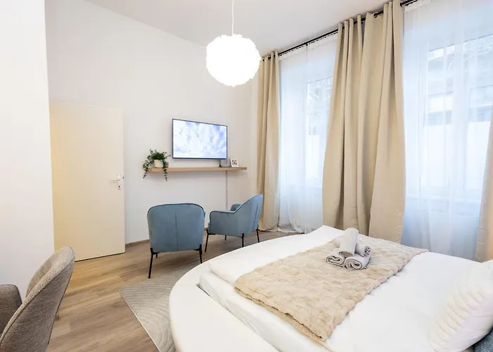Holiday home Brand New Bright 2br L Near Park & Metro