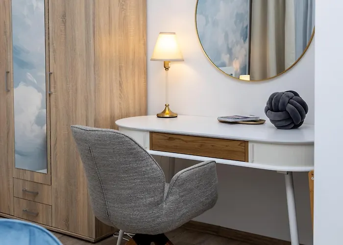 Vakantiehuis Brand New Bright 2br L Near Park & Metro *
